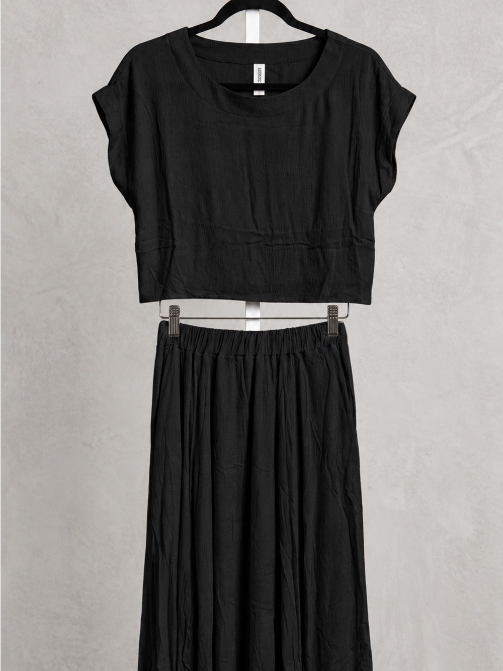 Zenana Outfitters Black Maxi Skirt with Elastic Waist - Picture 1 of 1